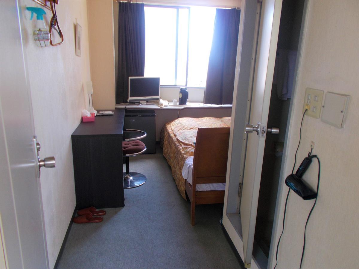 Hotel Avanti Tokushima Extérieur photo
